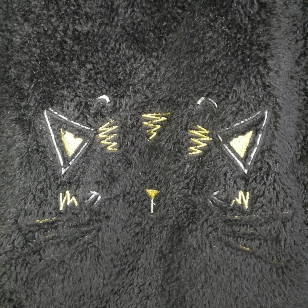 Vie EN ROSE Black Teddy Cosy Warm Cat Embroidery Half Zip Up Sweater Size Small - Picture 4 of 15